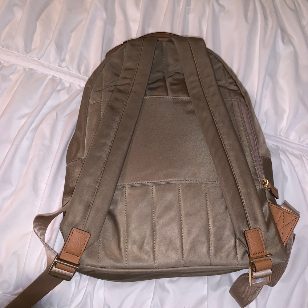 Michael kors backpack - Picture 3 of 6